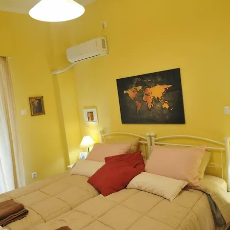 Cozy Acropolis-2